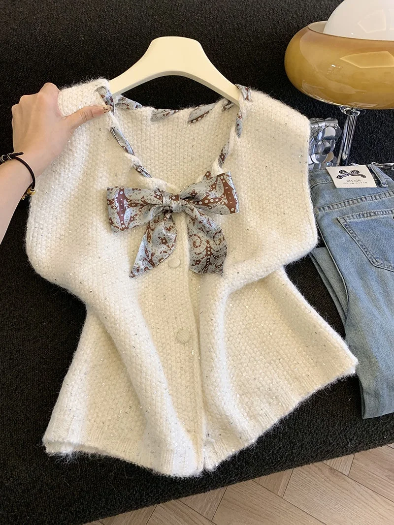 

Faionable Silk Scarf Knitted Sequin Vest Women's Autumn Winter Layering Small Size High Waist Loose Fit Button Detail
