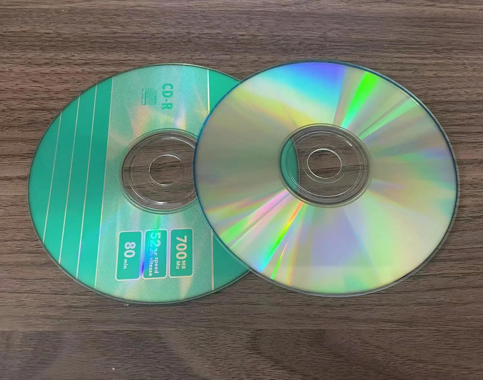 Wholesale 5 Pcs Authentic 52x 700 MB VerBrand Five Color Blank Printed CD-R Disc