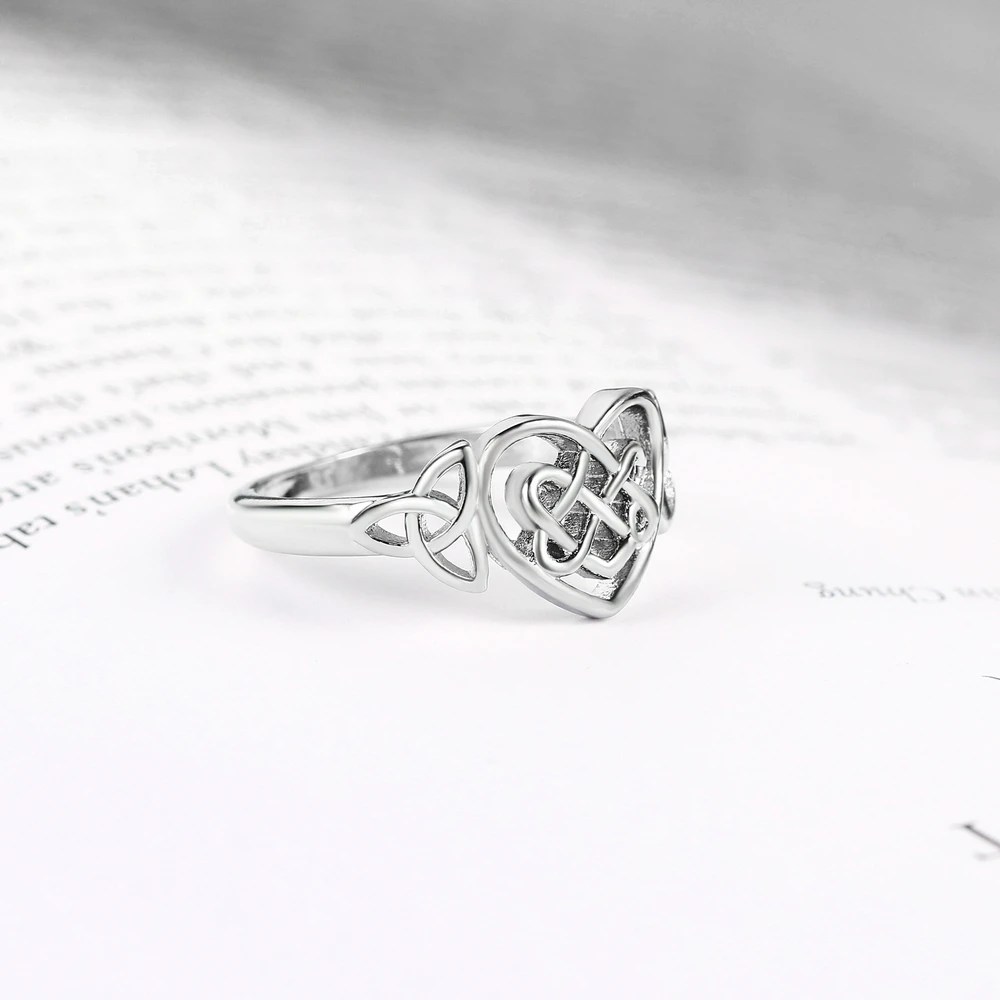 ZHOUYANG Rings For Women Lady Classic Hollow Out Love Heart Celtic Knot Silver Color Wedding Party Gifts Fashion Jewelry KAR397