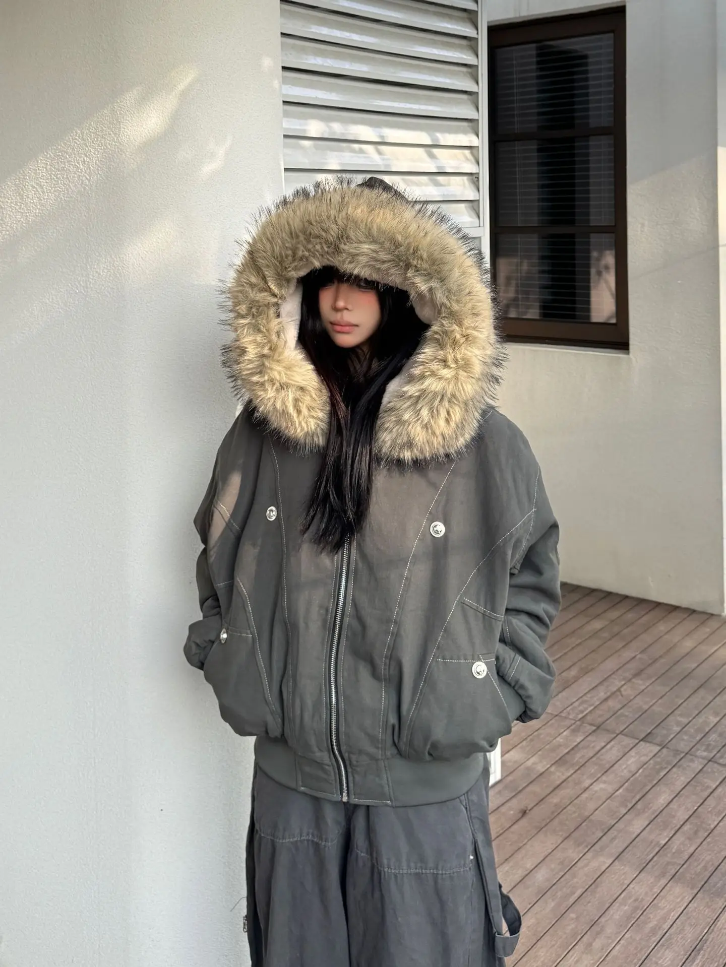 Siren Chic American Retro Fur Collar Jacket Winter Short Campus Style Thickened Hooded Cotton Design Ins Small Size Women's Coat