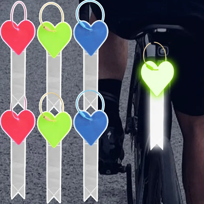 Car Safety Warning Reflective Ribbon Heart High Brightness PVC Streamer Pendant Night Driving Visibility Decor Pink Blue Yellow
