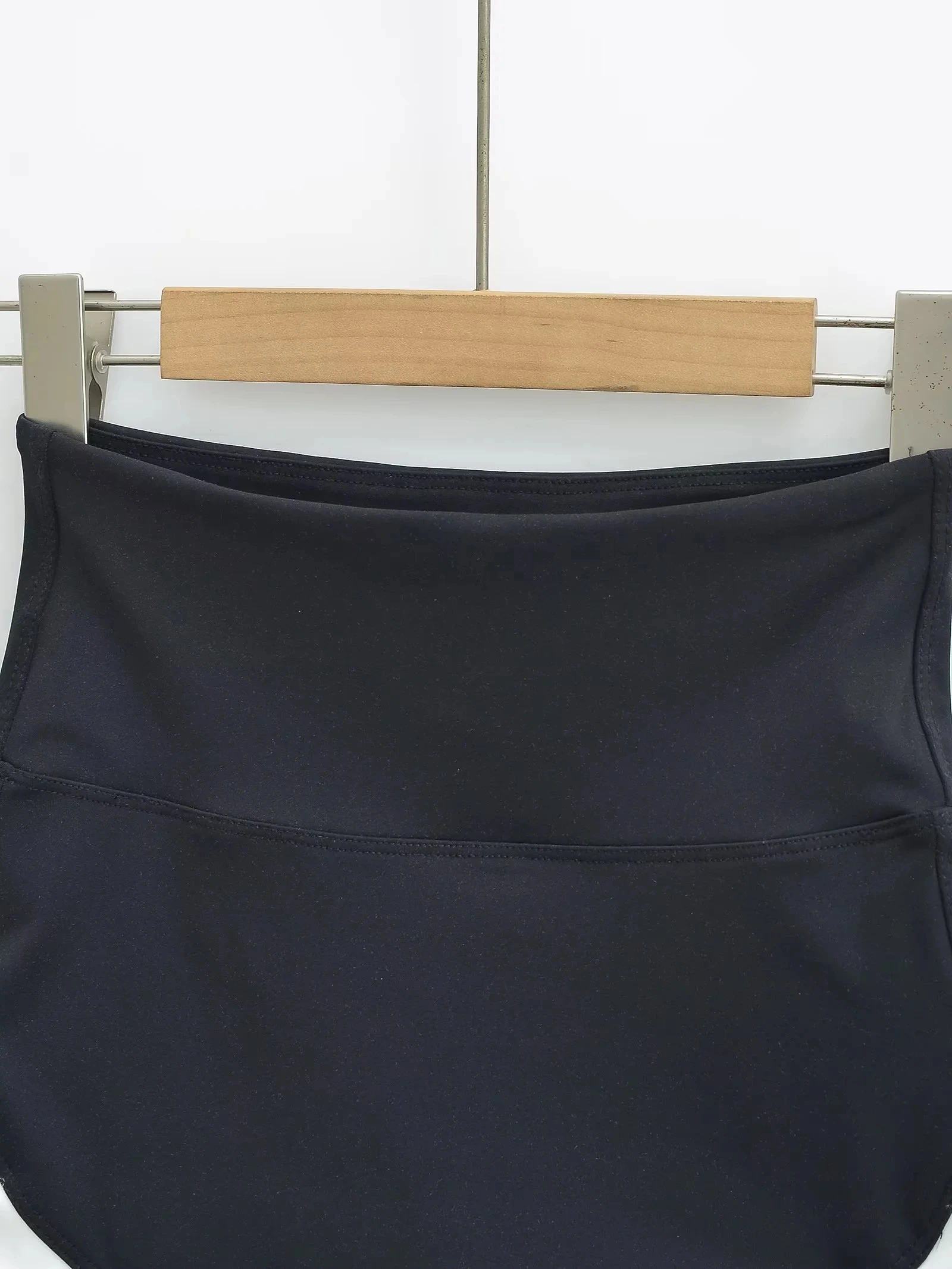 Damskie sportowe legginsy letnie, modelujące pośladki, z wysokim stanem, szybkoschnące, oddychające, idealne do biegania na świeżym powietrzu, treningu i jogi.