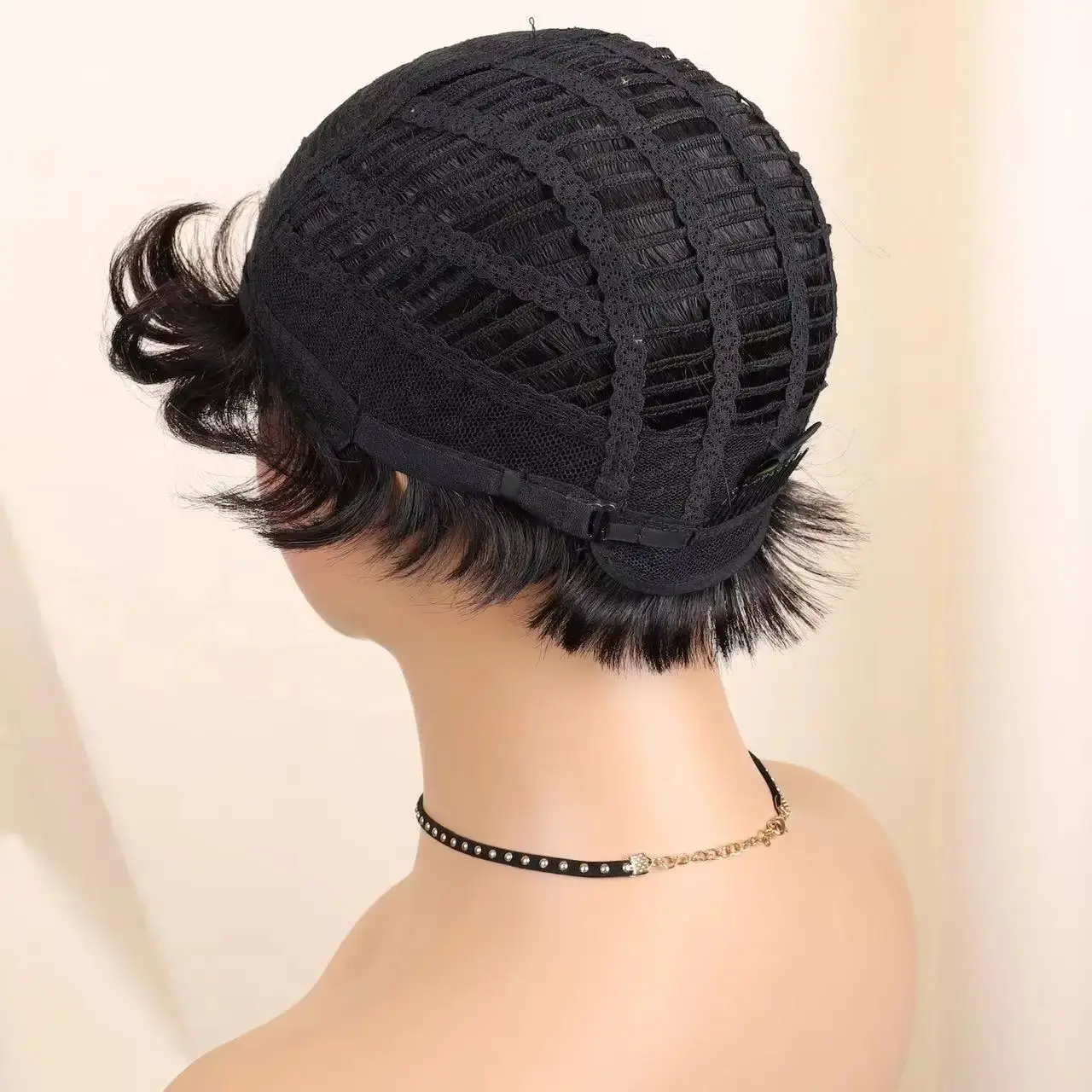 짧은 픽시컷 인모 가발 짧은 픽시컷 가발 기계 제작 헤어 가발