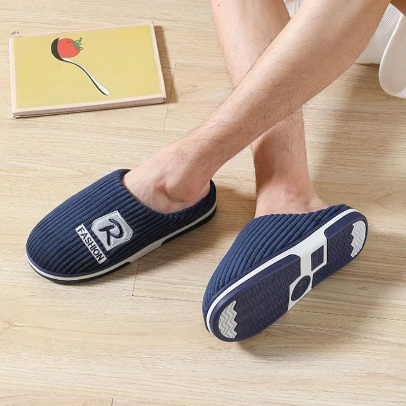 

Extra Large Winter Indoor Non Slip Thickened Cotton Slippers for Men Cozy Home Footwear Thermal Insulated Winter Shoes