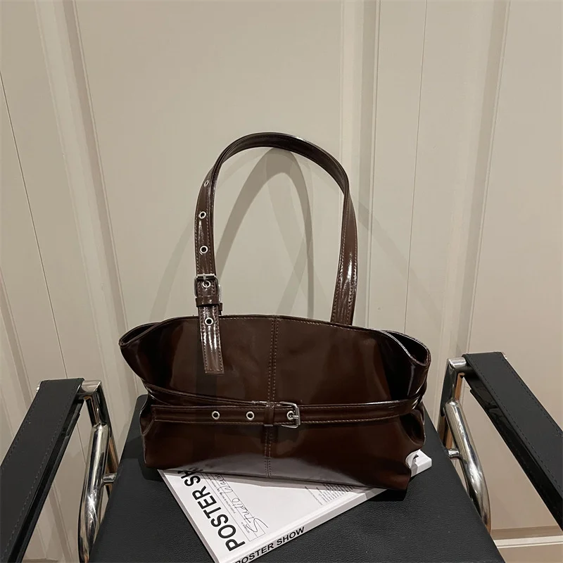 1pcs High End Retro Trendy Bag for Women's Maillard Single Shoulder Large Capacity Commuting Tote Bag