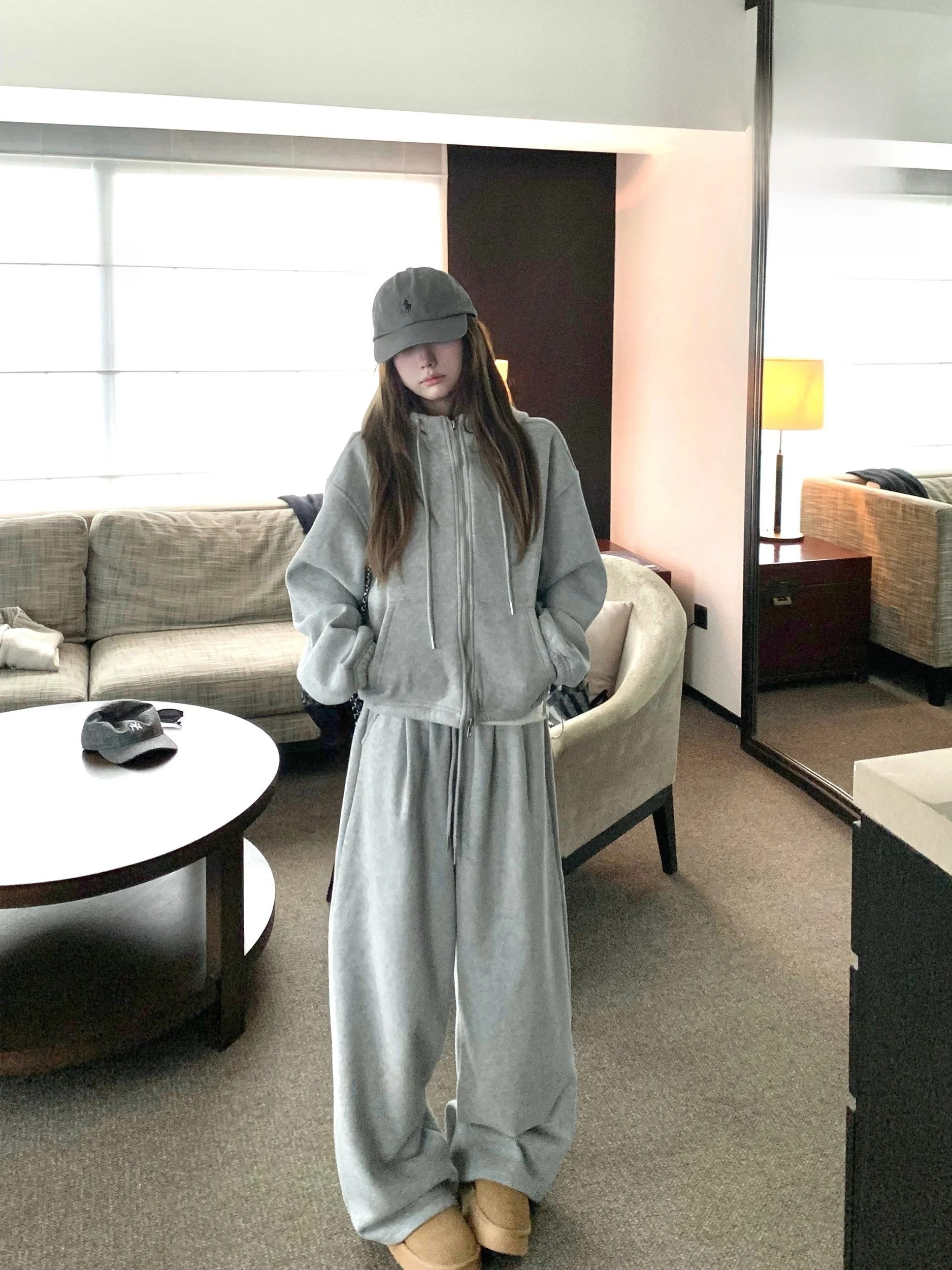 

Oguuo Thiened детский бархатный комплект свитшотов, женский зимний повседневный свободный комплект из двух предметов с легкими глазами, удобный хлопковый комплект