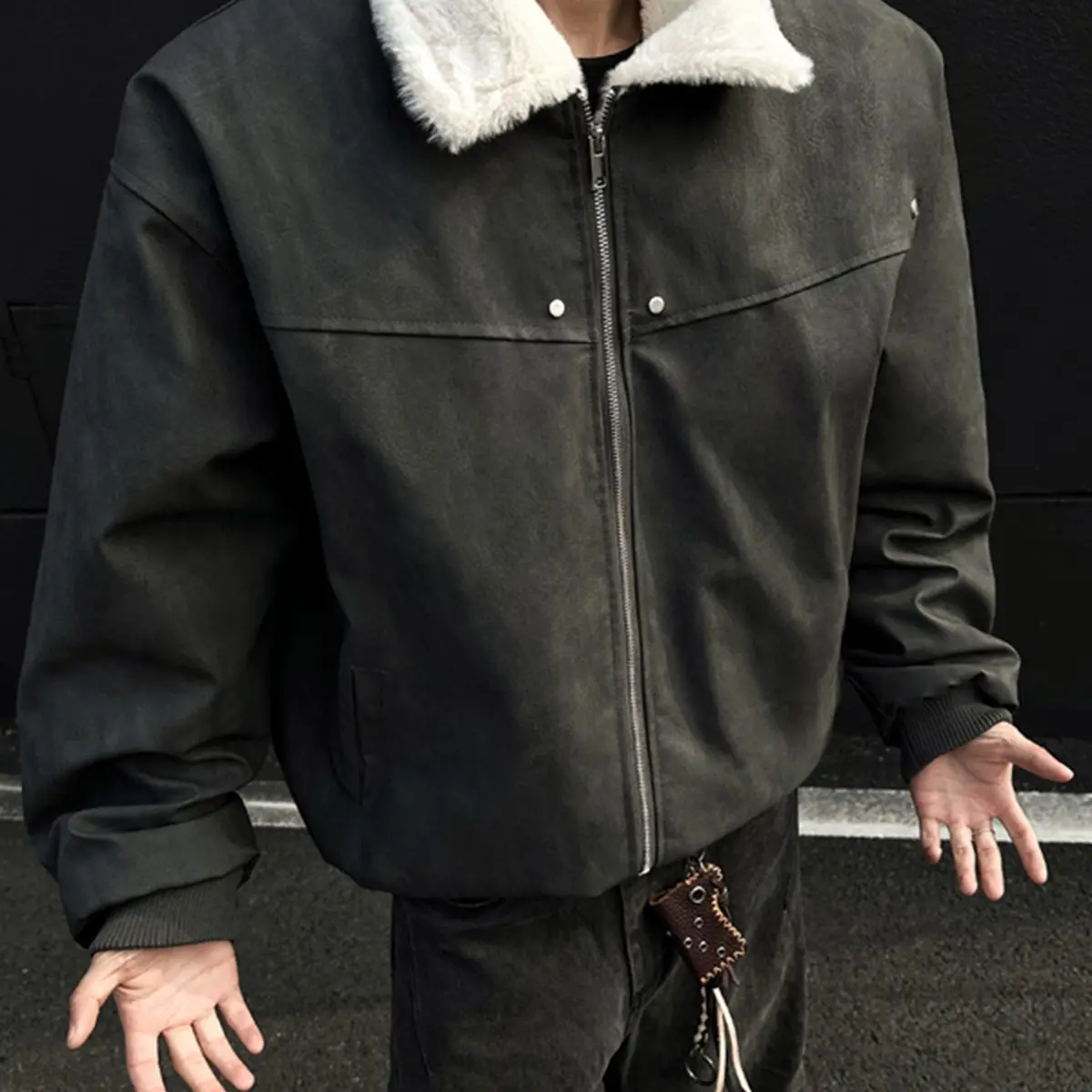 

Lamb Wool Thickened Warm Leather Jacket Women's Autumn and Winter Lapel Locomotive Clothes Cotton-padded Clothes