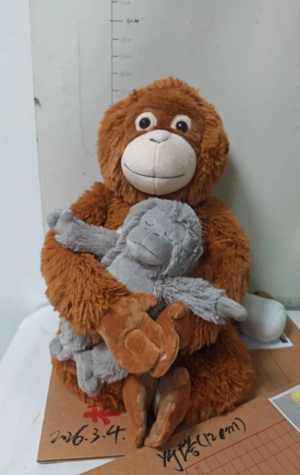 

Monkey Mama Punch-Punch Buddy Comfort Plush Doll Cute Anime Peripherals Toy Birthday Christmas Gift