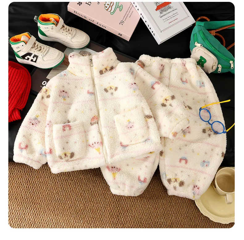 New velvet thickening leopard print cartoon suit for boys and girls aged 0-5 years old long-sleeved warm winter pajamas set