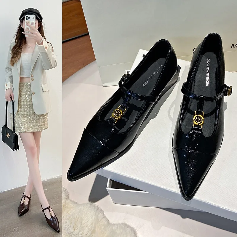 

Hot Selling 2025 Spring New Style French Vintagetweed Block Pearl Thick Heel Round Head Mary Single Shoe Women's High Heel Shoe