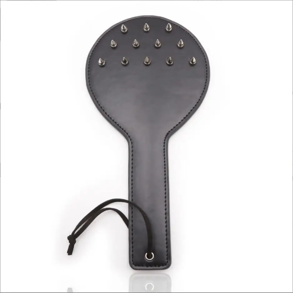 Round Spanker Bondage Role Play,Dual-sided Thick Leather Spanking Paddle Slapper with Spikes,BDSM Sex Toys For Couples S2543