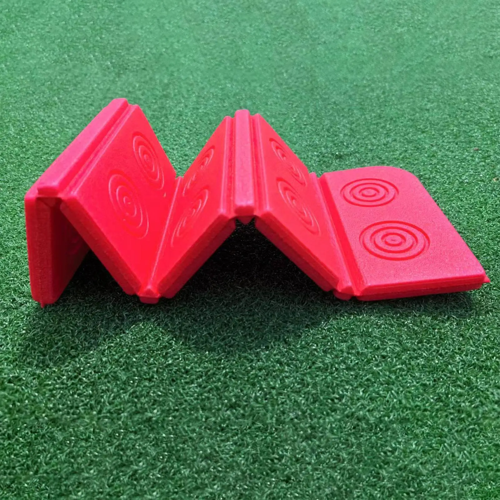 Beach Camping Mat Outdoor Cushion Folding Foam Portable Picnic Mat Dirt Moisture-Prevent Folding Seat Cushion Camping Pad