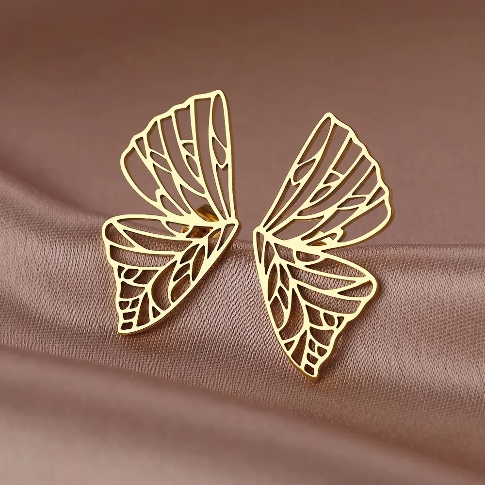 Hallowout Butterfly Earrings Stud Left Right SIde Gold Color Insect Girs Fashion Post Earrings Lovely Women Fashion Jewelry