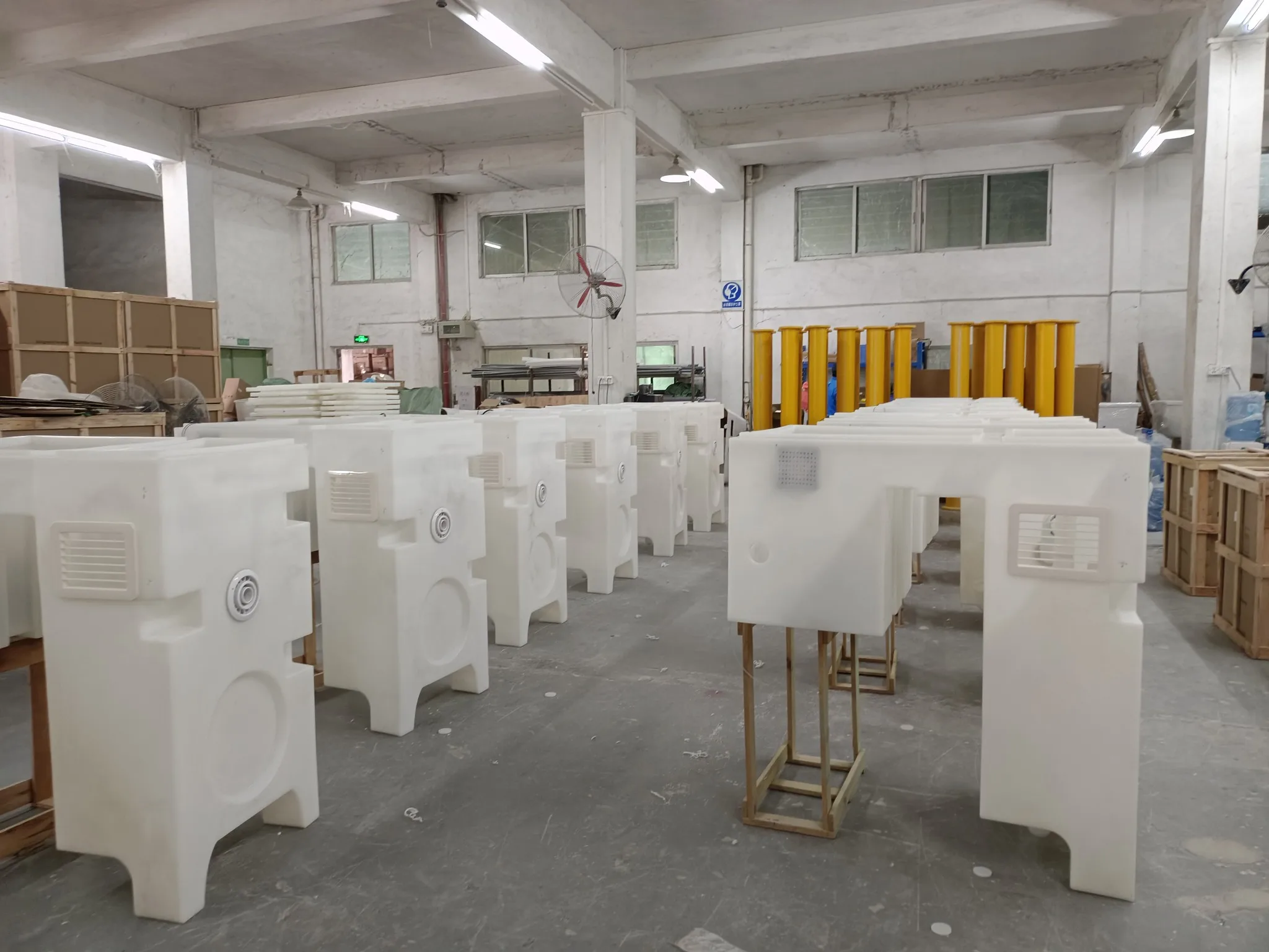 Swimming Pool Filter Pipe-less Filter With Light System Wall Mounted Integrative Filter With Pump