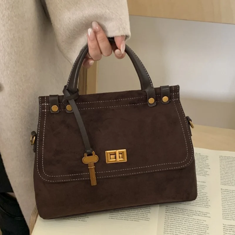 

Brand Retro Women's Shoulder Bag Fashion Imitation Suede Flap Handbag Large Capacity Metal Lock Frosted Briefcase Travel Handbag
