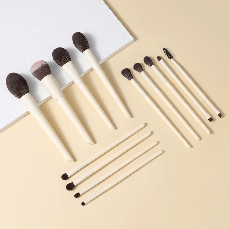 Ensemble professionnel de 13 pinceaux de maquillage vegan - Poils synthétiques doux et hypoallergéniques, sans cruauté envers les animaux, kit de pinceaux pour les yeux