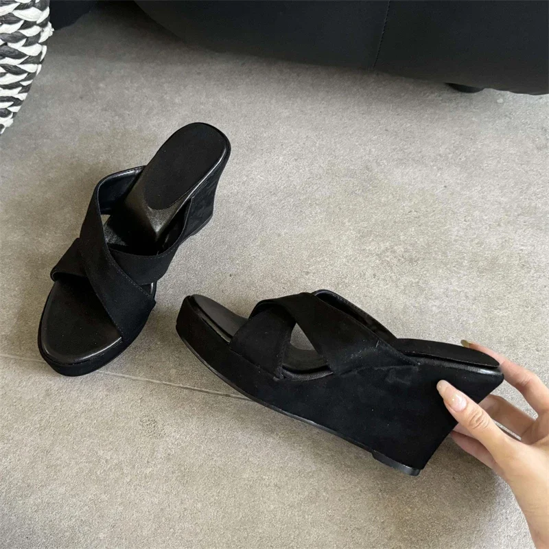 

Aneikeh Summer Women Pink Suede Wedge Sandals Cross Strap Open Toe Platform Wedge Heel Mules Casual Beach Party High Heel Slides