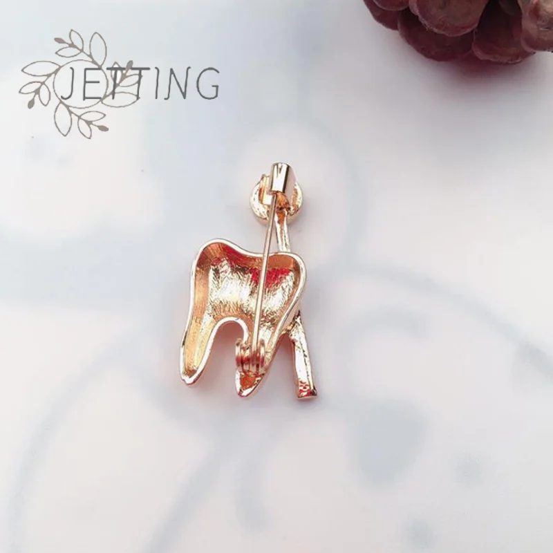 (SMTGDP11)lassic Fashion Golden Tooth Shape Cute Medical Brooch Pin For Doctor Nurse Lapel Backpack Badge Pins Gift Accessory view 6