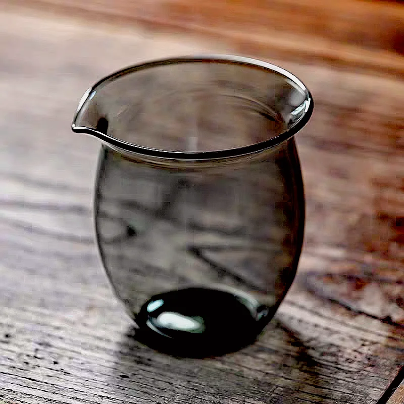 

Japanese Style 200ML Boutique Glass Tea Pitcher Fair Mug Heat Resistant Justice Cup Art Household Tea Maker Cups Tea Divider
