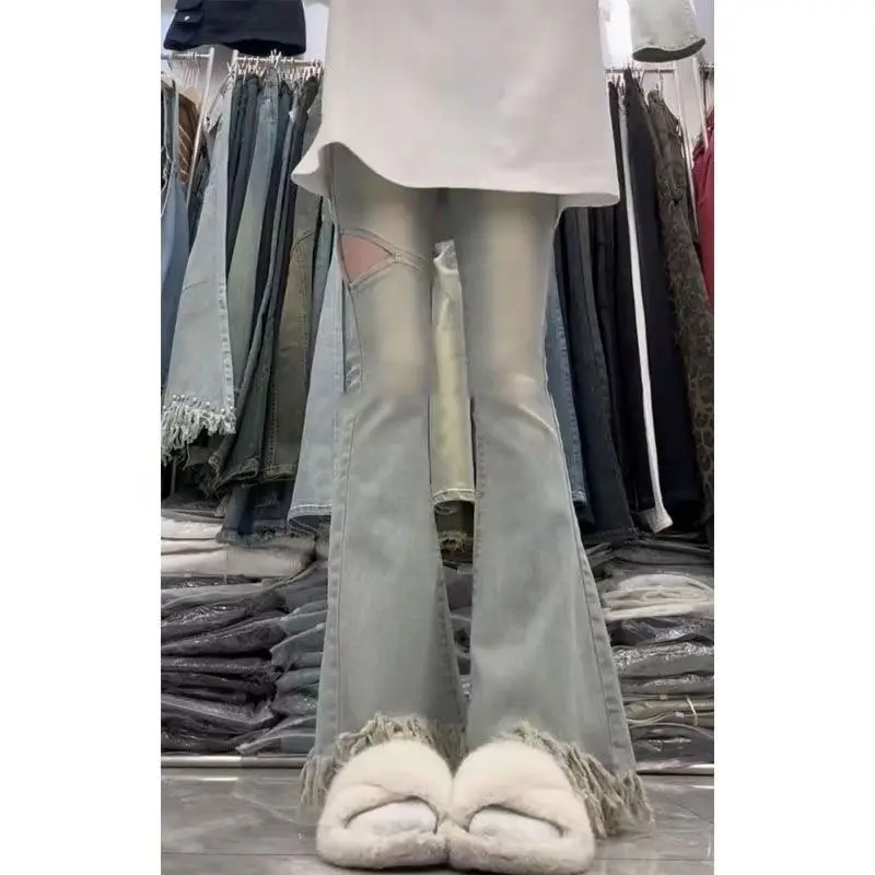 

Женские джинсы с высокой талией, облегающие, микро-клеш, ретро, с бахромой и рваными элементами, в американском стиле