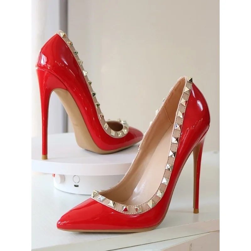 French socialite studded patent leather ultra shallow mouth pointed high heels, slim heels, commuting banquet 12cm