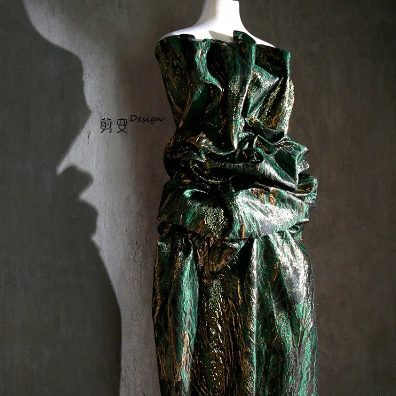 

Винтажная фактурная ткань с золотыми полосами, жаккардовый рельефный материал для одежды, дизайнерская ткань для штор, полиэстер, ткань на метр, для рукоделия