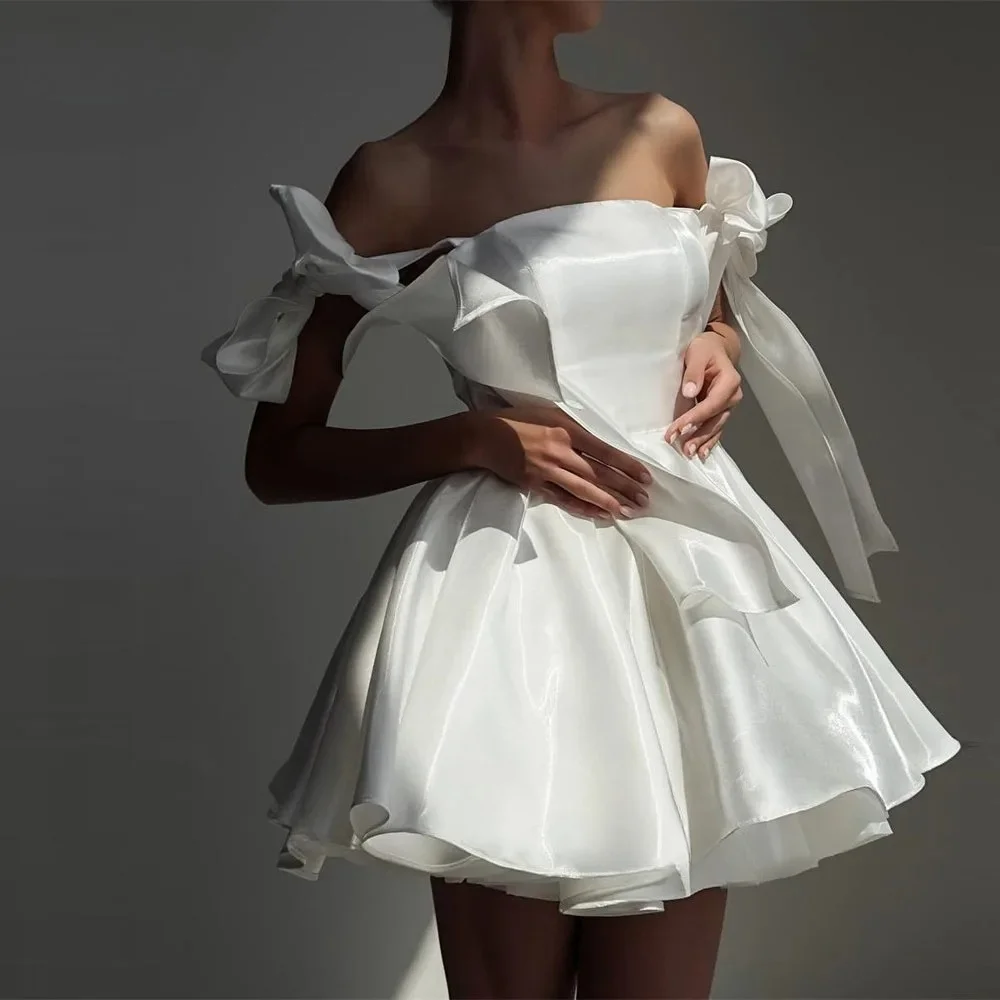 Maßgeschneidertes 2026 Mini Kurzes Weißes Hochzeitskleid aus Dickem Satin, Sexy Cocktail- und Ballkleid mit Verstellbaren Trägern, Elegante Robe De Soirée