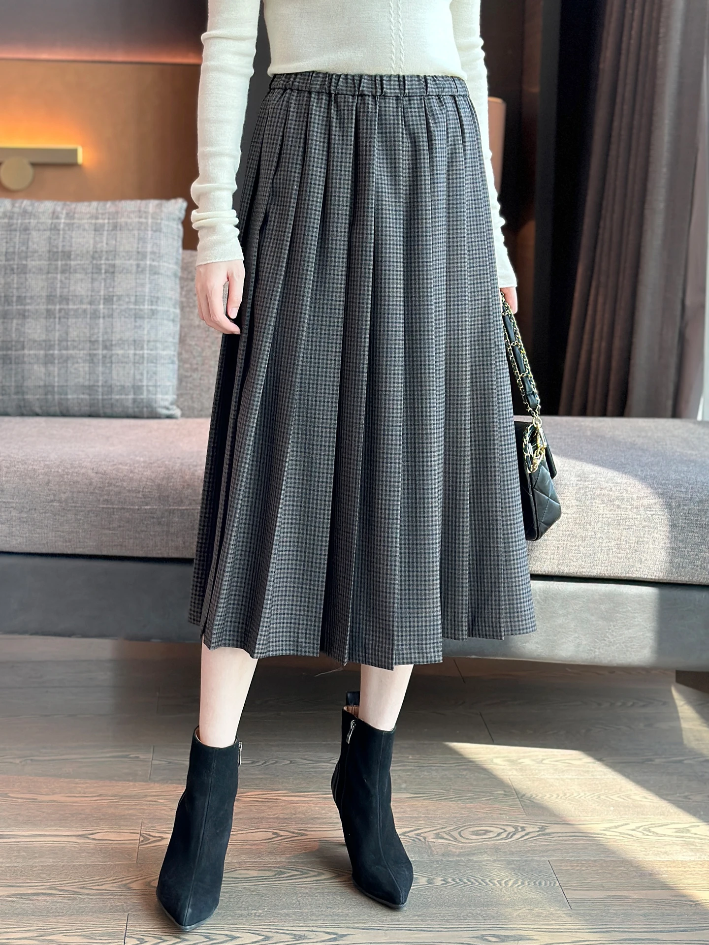 

Left Home Vintage Plaid Wool Pleated Skirt Draped A-Line Slim Fit Elastic Waist Daily Casual Wool Blend Skirt