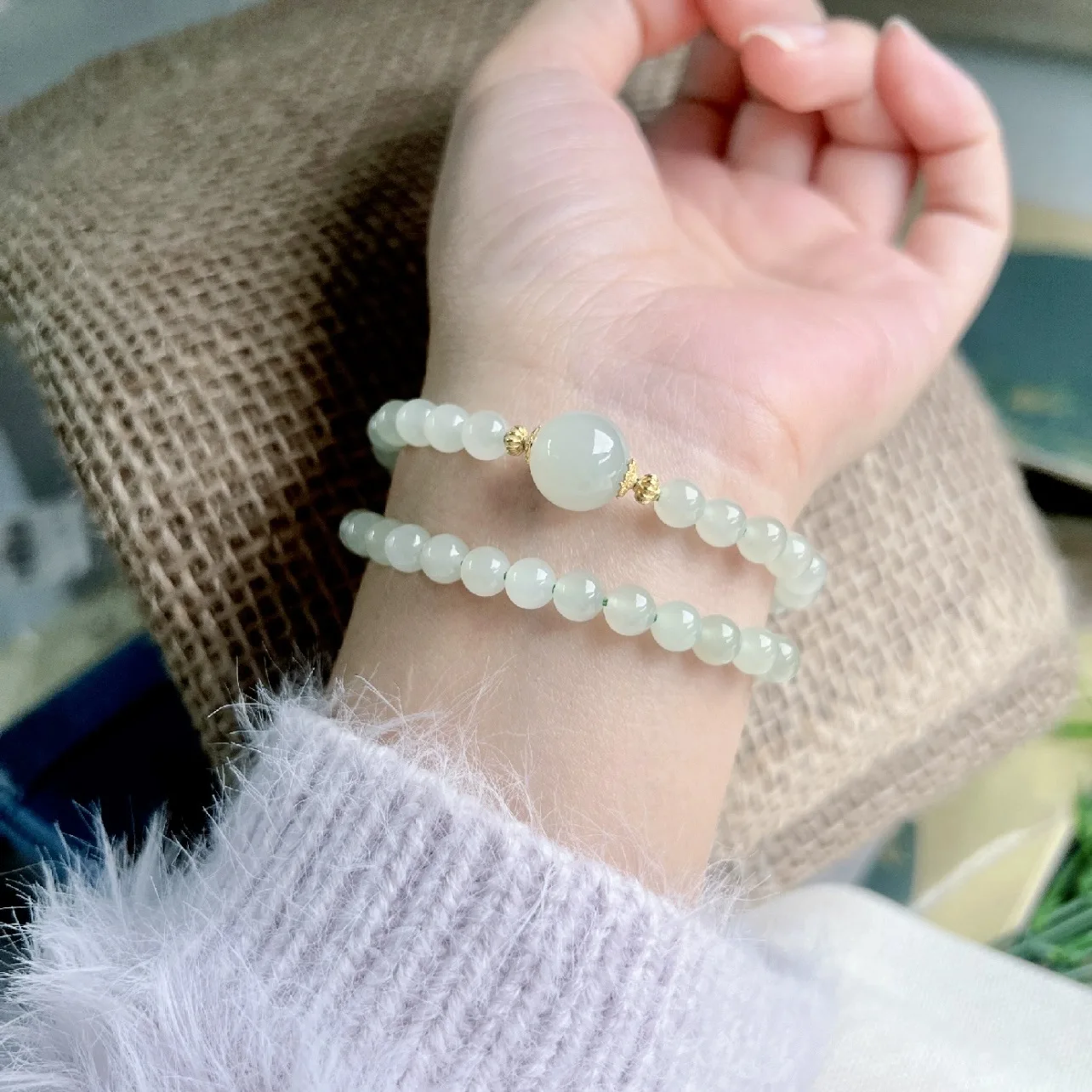 

Natural Hetian Jade Ice Blue Double Loop Bracelet Delicate Beaded Handchain for Women Gifts
