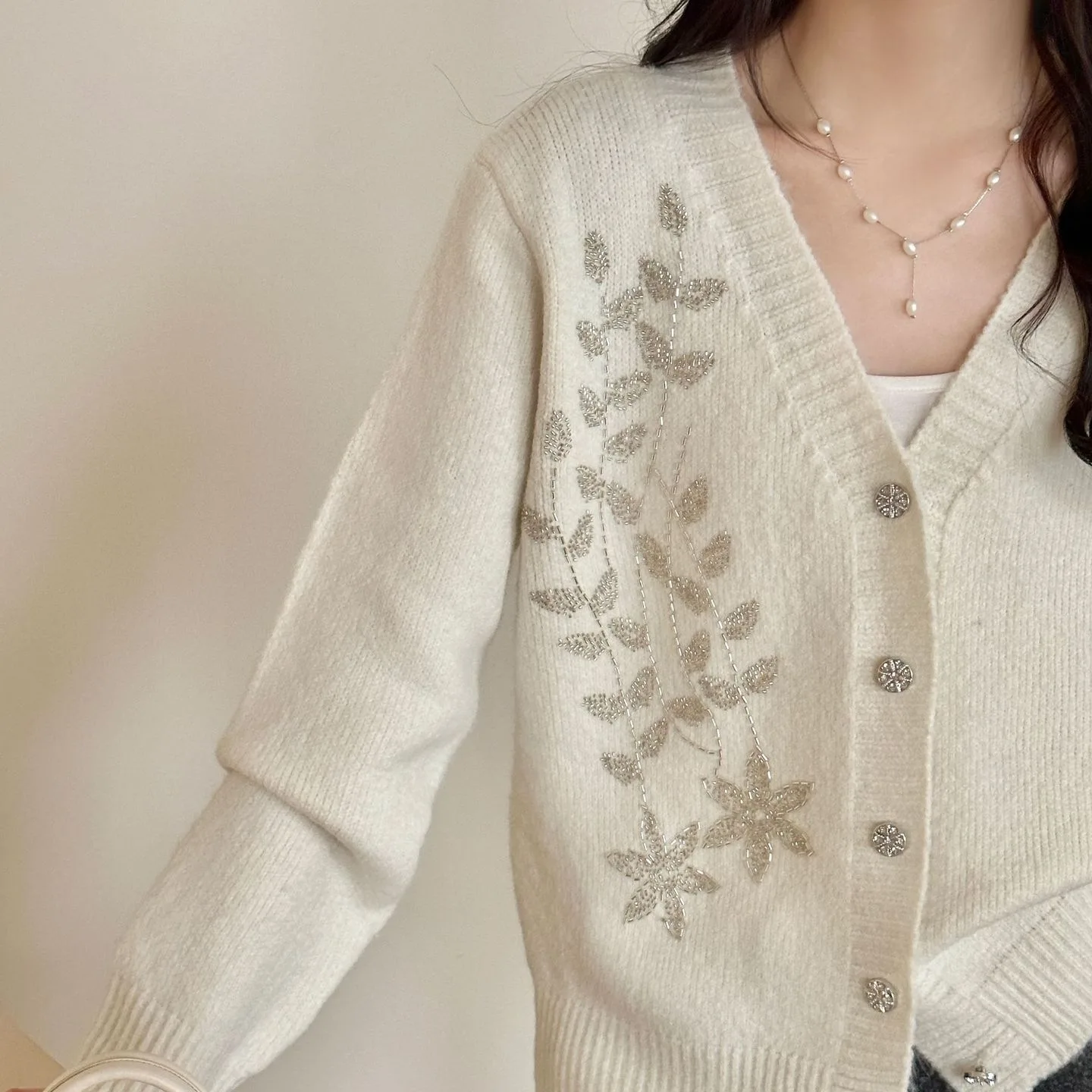 

Осень-зима 20252, новый вязаный кардиган, универсальный и утягивающий свободный свитер, женское пальто