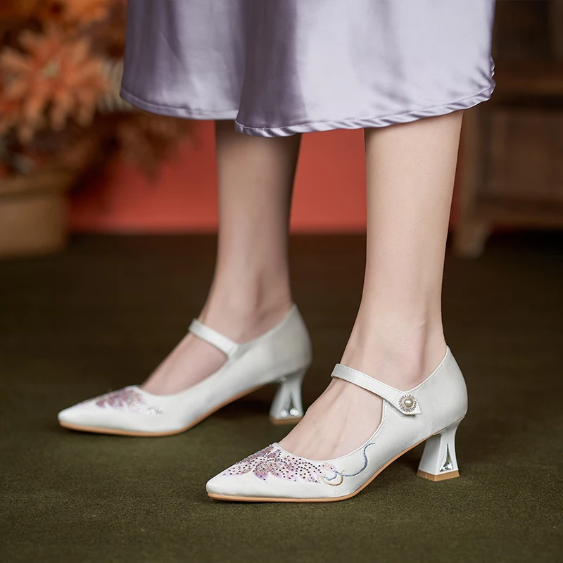 أحذية كعب عالي عتيقة من Ceviorian للنساء ، أحذية مطرزة من القرون الوسطى ، ثوب حفلة شاي ، القرن الثامن عشر