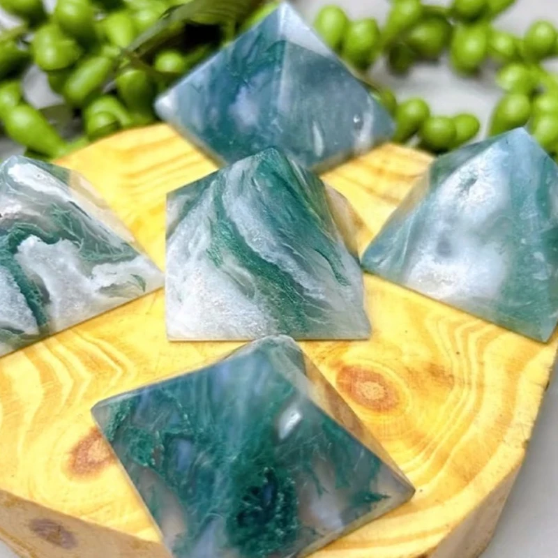 1pc Natural Moss Agate Pyramid - Hand Carved Healing Crystal for Meditation Home Decor Spiritual Growth