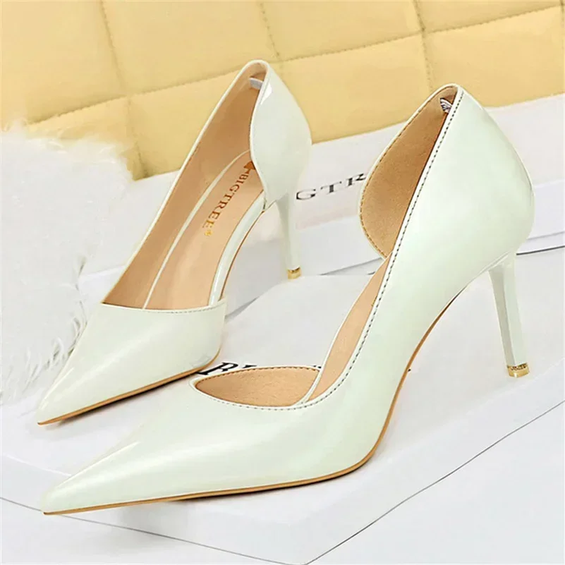 Women 7.5cm 10.5cm High Heels Daily Holiday Party Pumps Lady Sexy Stiletto Nude Red Low Heels New Scarpins Cutout Banquet Shoes