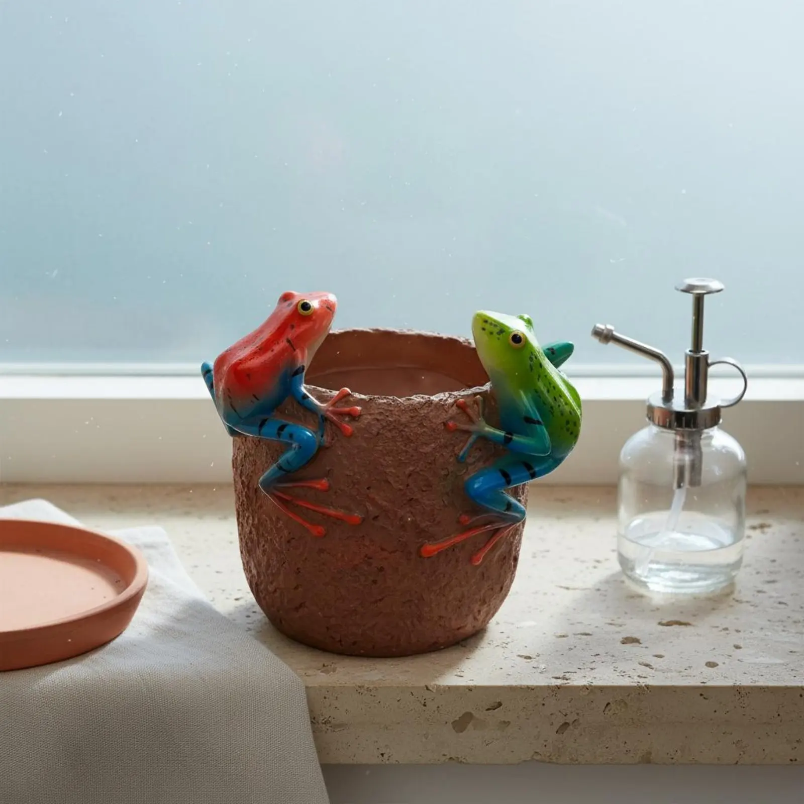 Frog Flower Pot Retro Finish Resin Frog Pot Small Creature Flowerpot Indoor & Outdoor Garden Decor Sturdy for Balcony