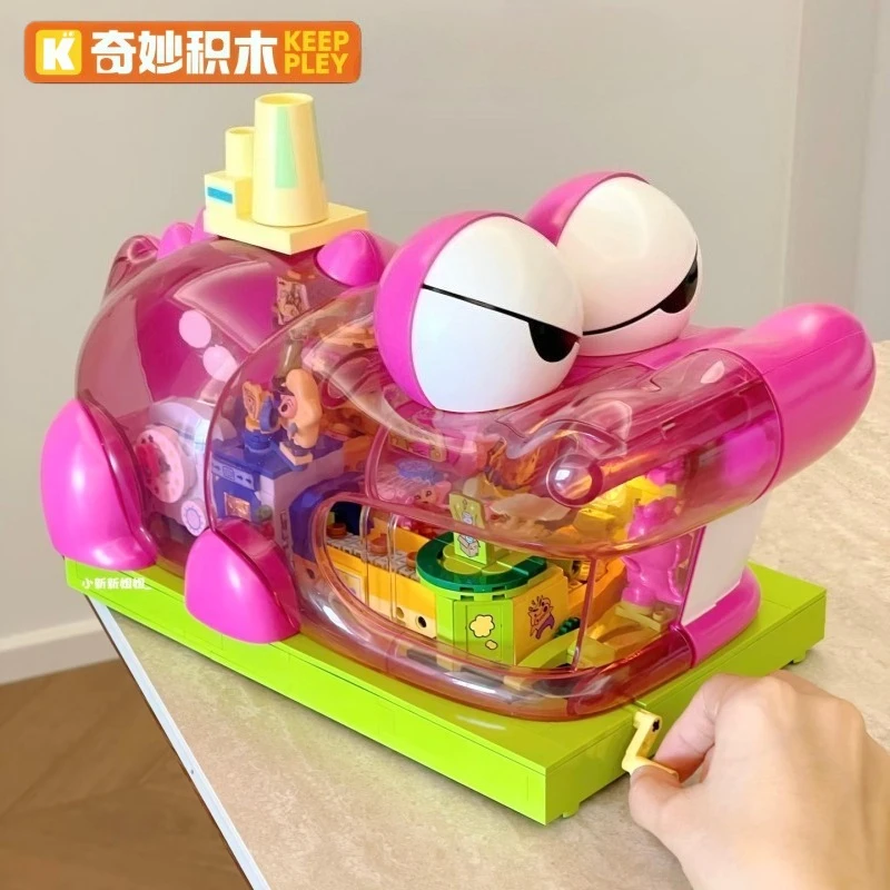 Keeppley Cartoon Crocodile Mountain Biscuit Factory Crayon Shin Chan Series Building Blocks Assembly Models Ornament Toys Gifts