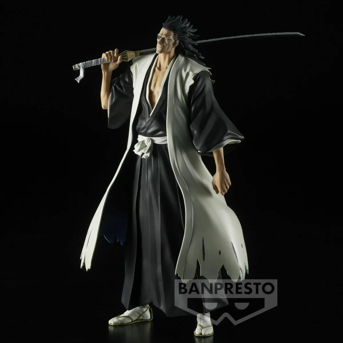 

In Stock Original BANDAI BANPRESTO Solid and Souls Bleach Zaraki Kenpachi Anime Action Figure Model Toys Collectible Doll Gifts
