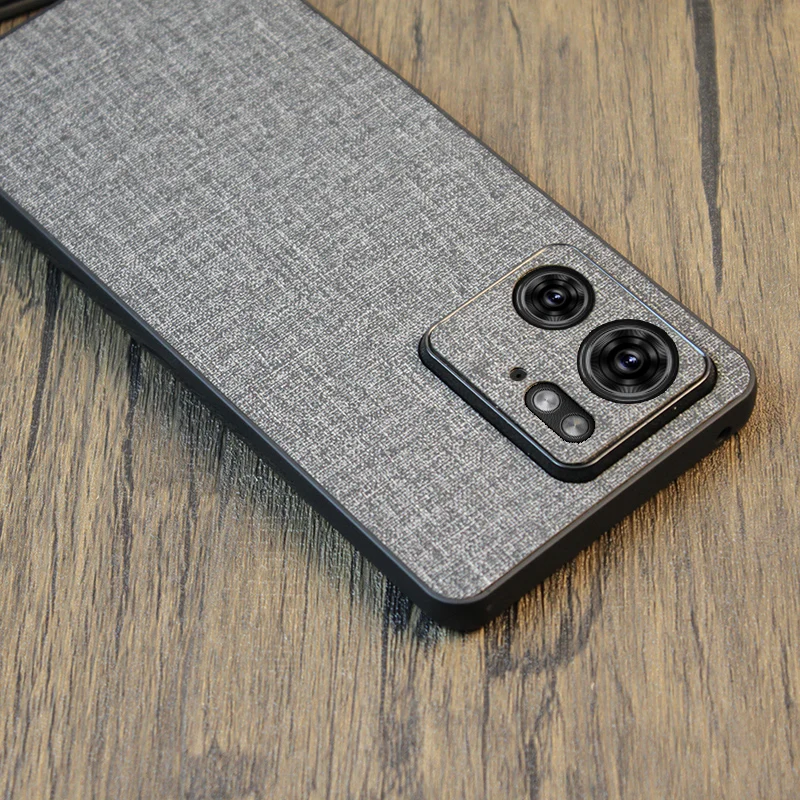 Thumbnail 3 - #24 Top Motorola Edge 40 Cases Picks for Every Budget