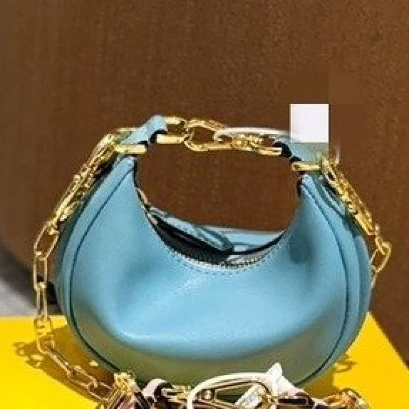 حقيبة كتف نسائية ذات سعة كبيرة حقيبة كتف كروس واسعة ومتينة وعصرية للسفر والتسوق #4