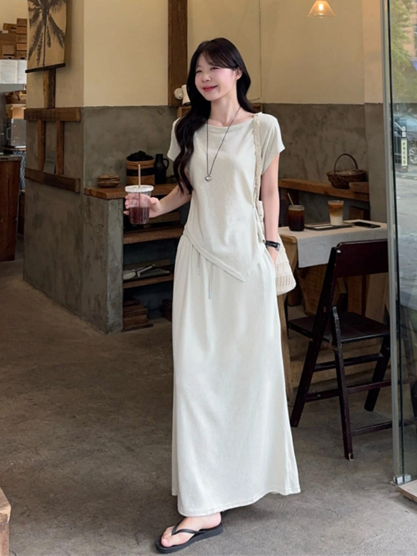

Lazy Girl Style Women's Summer plus Size T-Shirt And Skirt Set Asymmetrical Short Sleeve Top Comfortable Loose Fit Outfit
