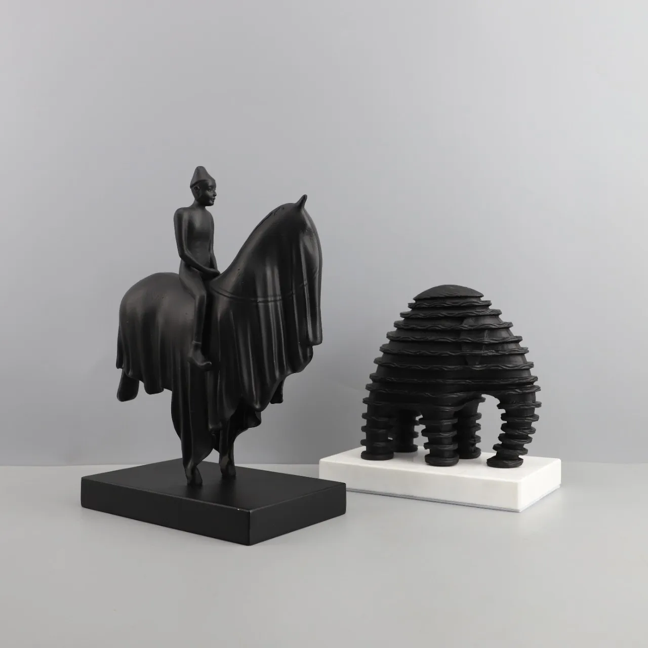Nordic simple cast iron figure marble metal creative ornament living room entrance bedroom study home decoration