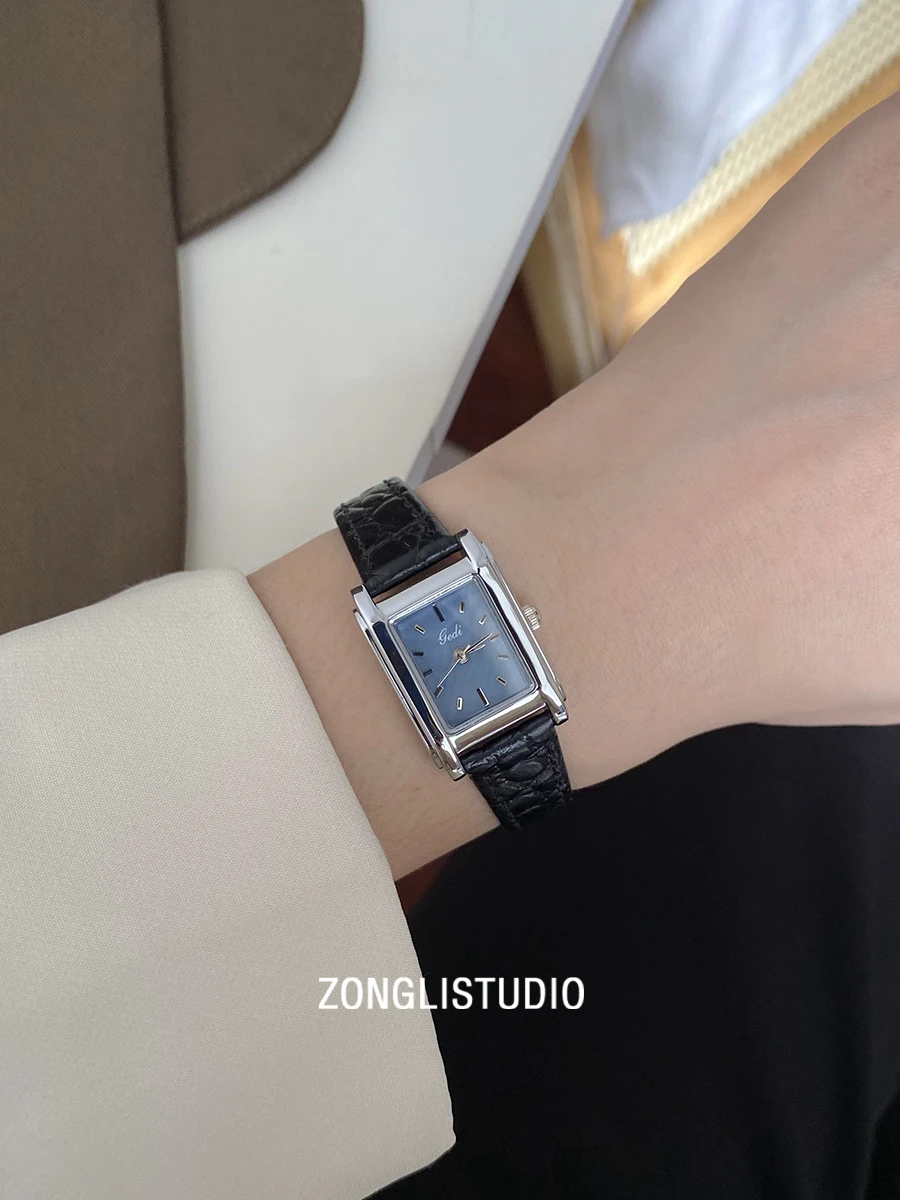 Zongli Korean retro watch for women with elegant leather strap, natural motherofpearl square simple and fashionable quartz watch