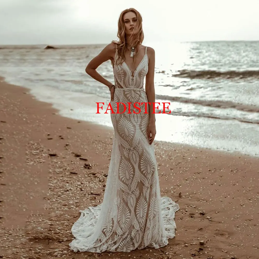 

Boho Sexy Lace V Neck Beach Mermaid Wedding Dresses 2024 Spaghetti Straps Sleeveless Bridal Dresses Backless Vestidos De Novia