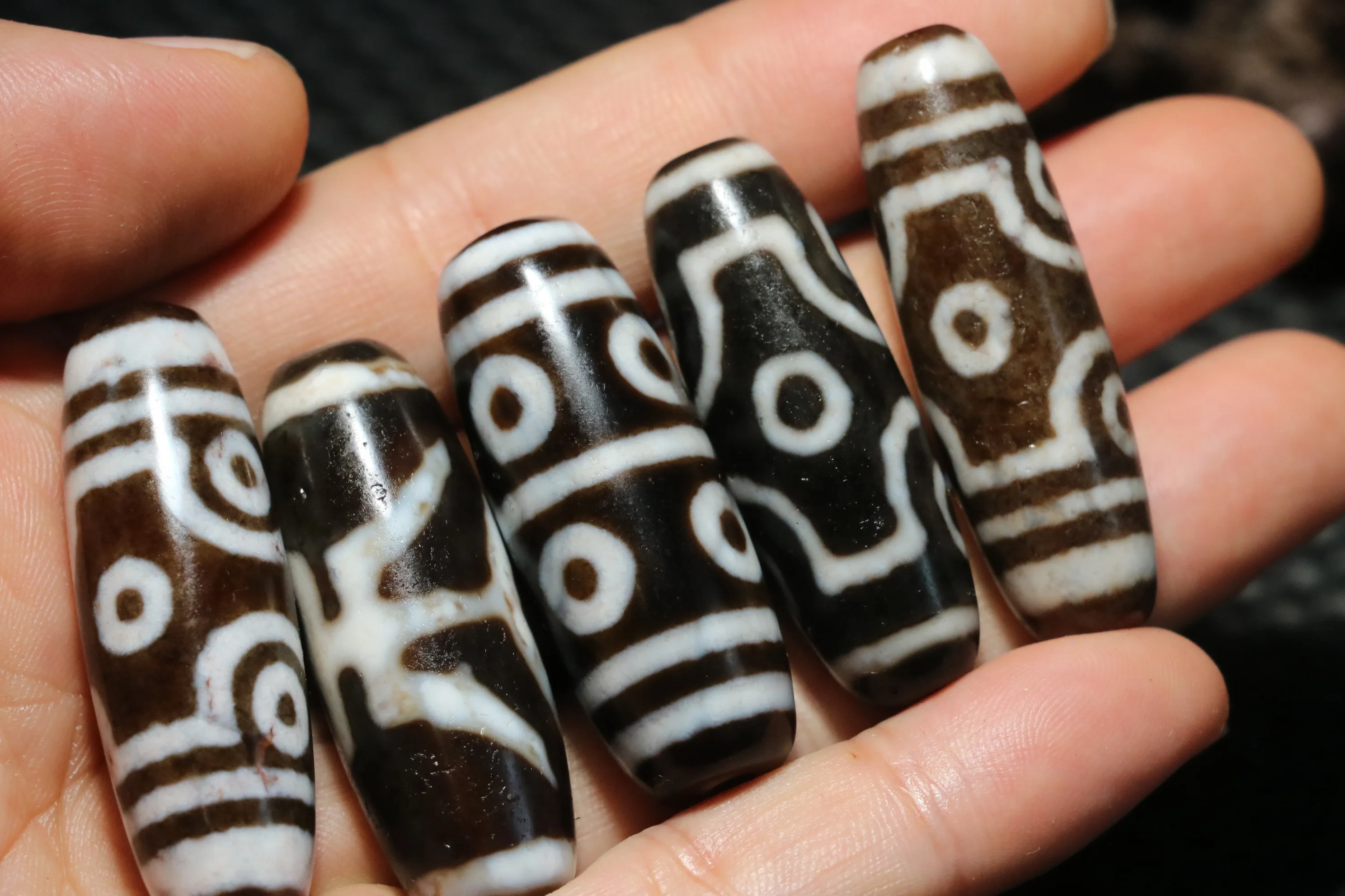 NO.10 Set of 5 PCS Energy Tibetan Top Old Agate Multiple Symbols dZi Bead Pendant 2023 For Jewelry Amulet Timestown UPD0725C123