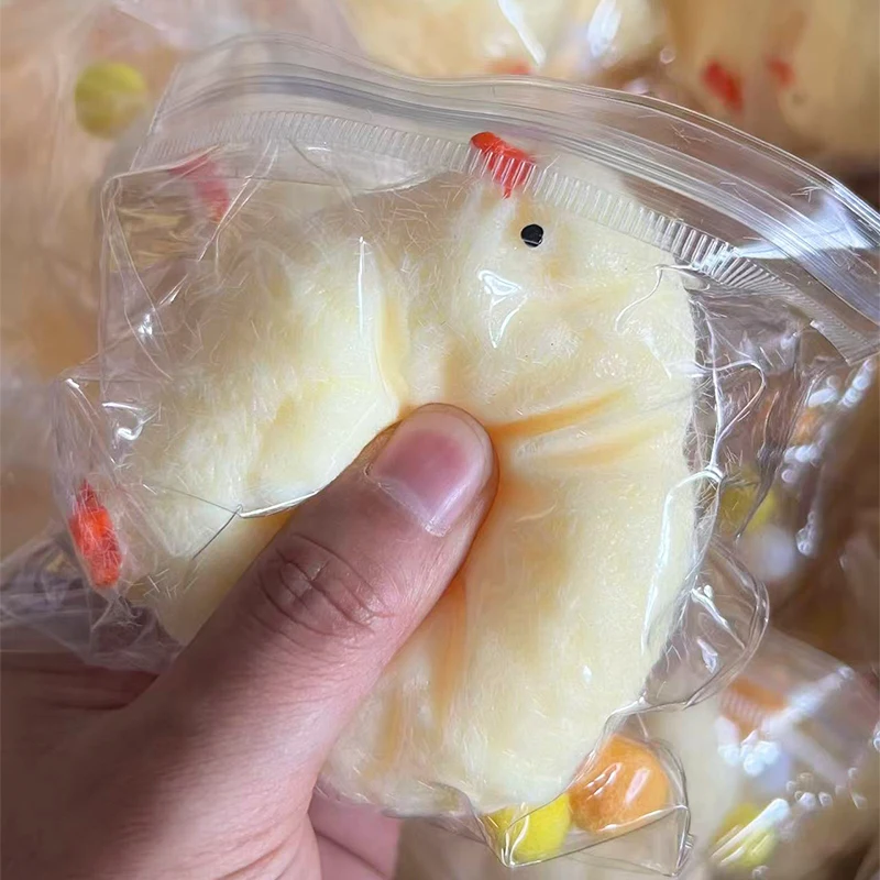 Simulated Baby Chicks - The Squeezable and Relaxing Toy with Super Soft Texture. Cute Chicks as an Outlet for Your Emotions