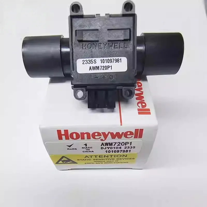 100% brand new original imported AWM720P1 flow sensor flowmeter transmitter 8V~15V 200SLPM male model