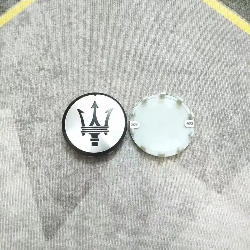 60mmNew سيارة عجلة مركز قبعات لمازيراتي جرانتوريزمو ليفانتي جيبلي جرانكابريو كواتروبورتي GTS Q4 كوبيه غطاء محور الديكور