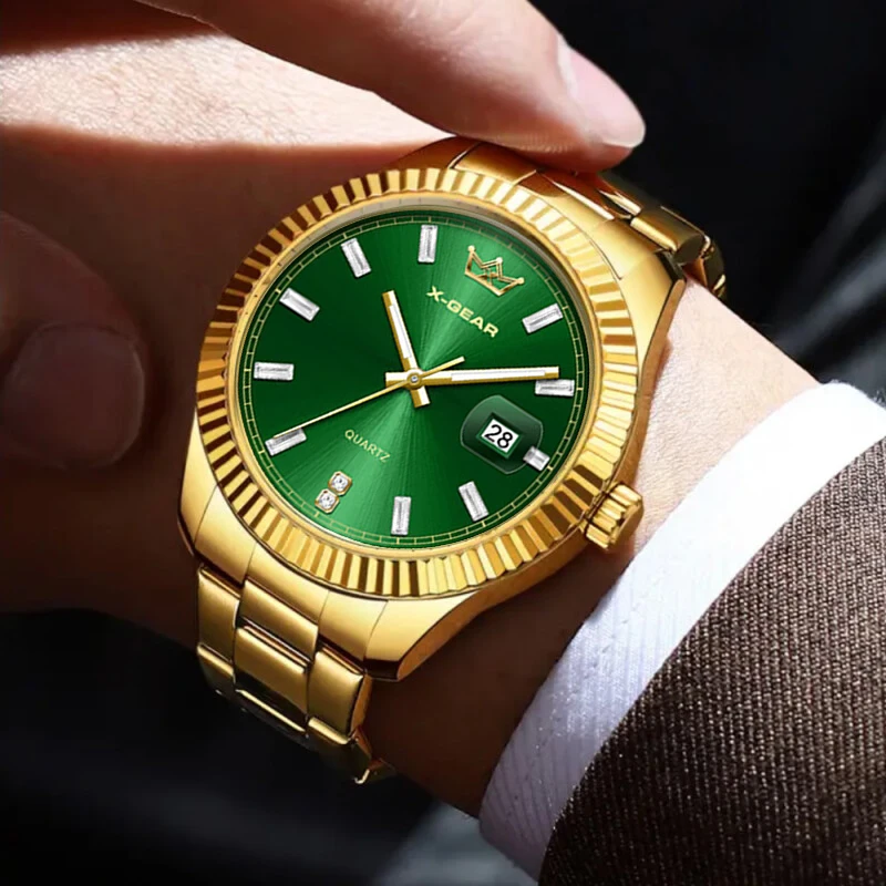 

Gold Stainless Steel Men's Quartz Watch Waterproof with Calendar Feature Fashionable Timepiece for Men
