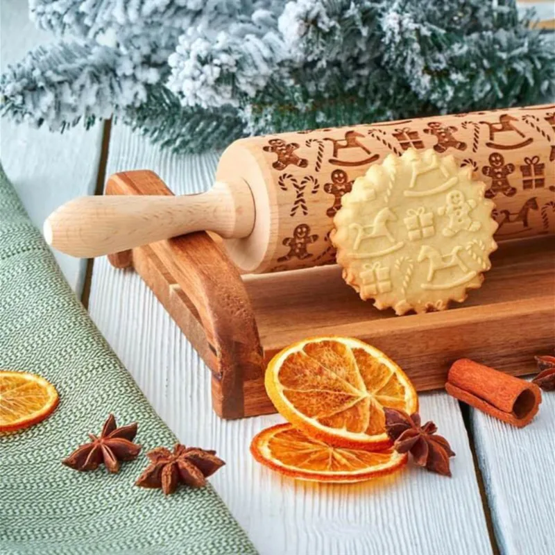 

Christmas Rolling Pin with Pattern Cookies Biscuit Fondant Cake Snowflake Snowman Wooden Embossing Baking Roller