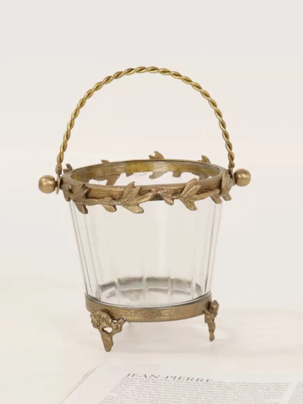 Brass glass engraved handmade retro nostalgic jewelry cosmetics storage bucket decorative ornament