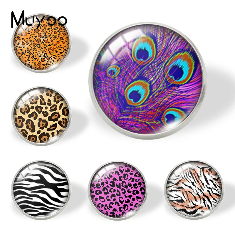 2024 New Arrival Fashion Animal Skin Leopard Print Feather Patterns Glass Dome Round Collar Pin Handcraft Jewelry Lapel Pins